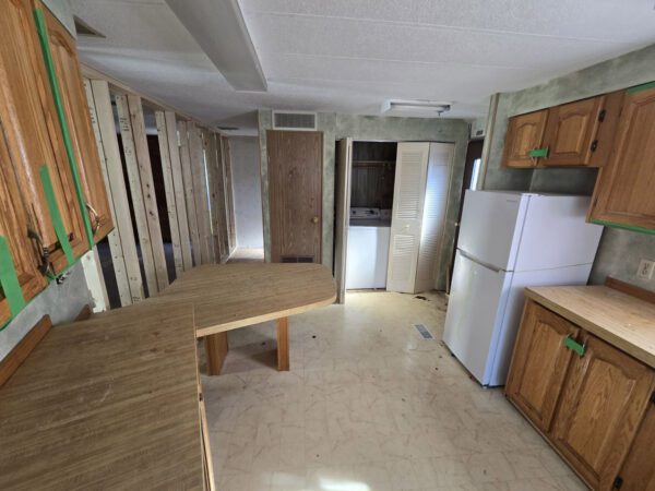 #23 BCG Mobile Home for Sale - Image 2